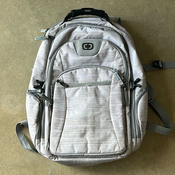 OGIO Urban Watson 17" laptop Backpack - Picture 1 of 10